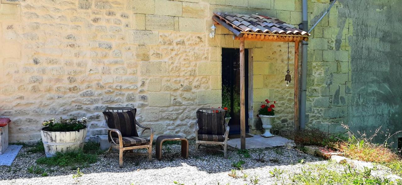 Aux Tuileries Nord B&B Créon Exterior foto
